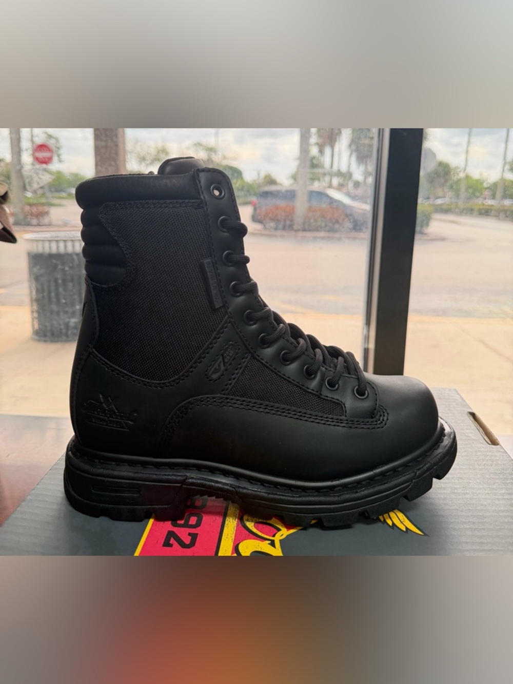 Thorogood 834-7991 8” side-zip Trooper waterproof boots Size: 6W